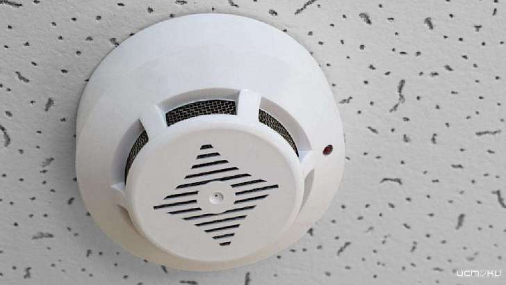 Малоимущим орловским семьям бесплатно дадут пожарные датчики