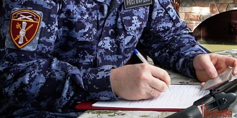 Орловчанка добровольно сдала в Росгвардию ружьё и патроны покойного мужа 