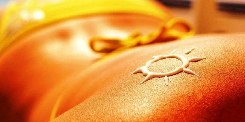 Осторожно: опасное солнце! Орловчан предупреждают о риске получения ожогов