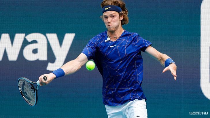 Рублев уступил Фрицу в четвертьфинале турнира в Торонто