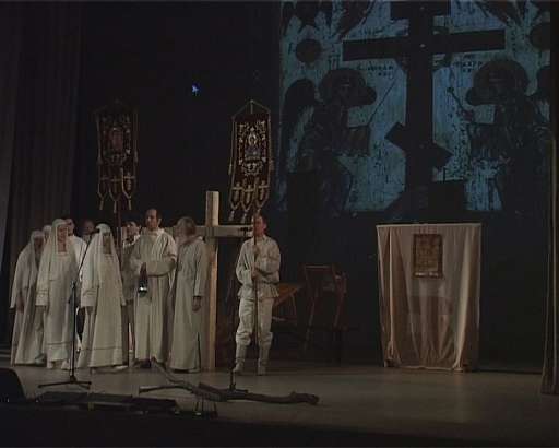 Волгоградский театр привез в Орел Русский крест