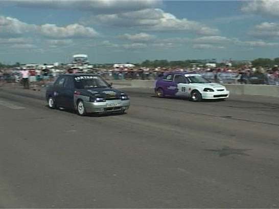 DragFest Dрайв на взлётной полосе 
