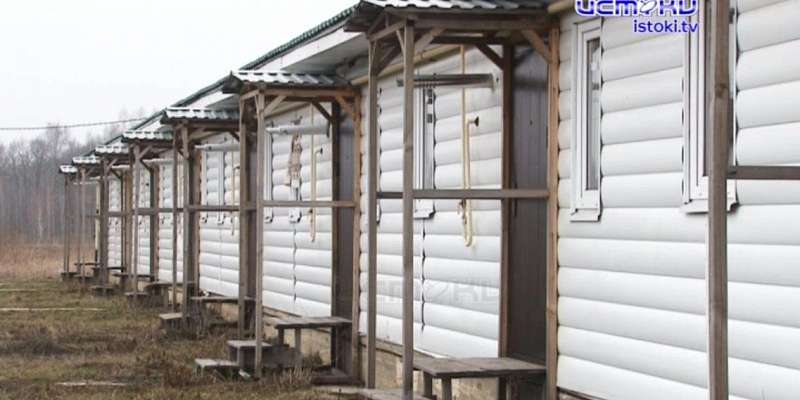 Бараки для сирот: в социальное жилье в Тросне наведалась прокуратура