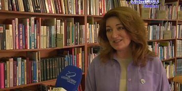 Носить звание "детского писателя" - большая ответственность.