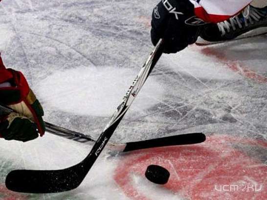 Орловские хоккеисты сыграли вничью с "Домодедово"