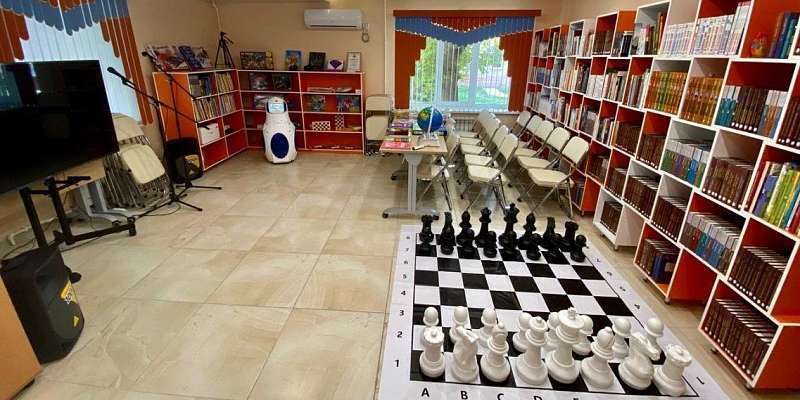 Во Мценске появится уникальная библиотека с говорящим роботом