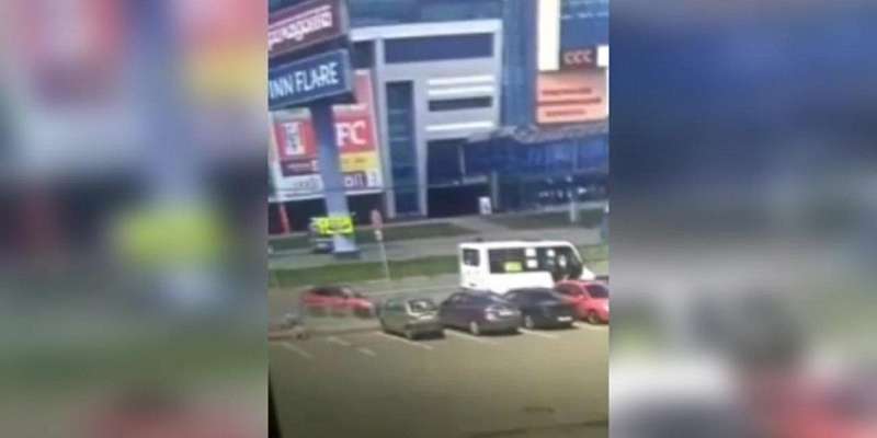 Летел на огромной скорости: момент смертельной аварии в Орле попал в соцсети