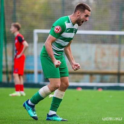 Евгений Рагулькин продолжит выступать за ФК "Орёл"