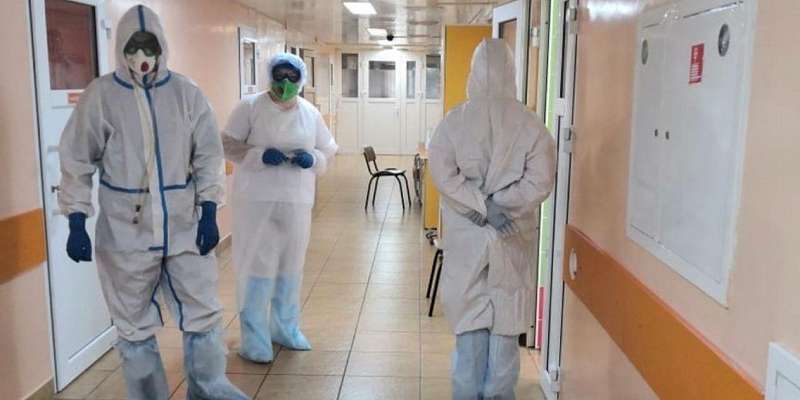 17 беременных женщин и рожениц лечатся от COVID-19 в орловском НКМЦ