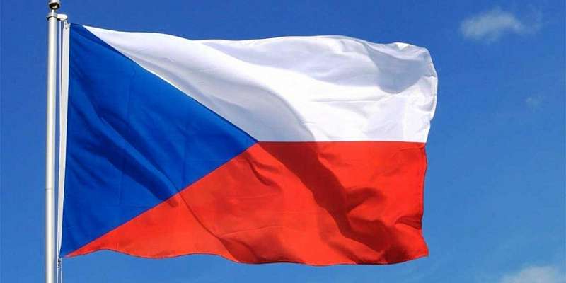 Зараженные коронавирусом супруги вернулись в Орел из Чехии