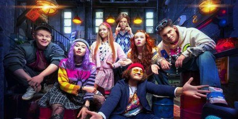 Декабрьские премьеры Wink.ru: от Стругацких до Нахимовцев — путешествие по мирам