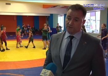 Сразу три турнира по вольной борьбе