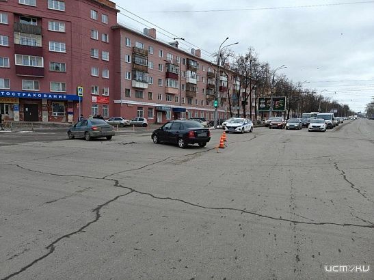 Не разъехались: 4-летний ребенок пострадал в ДТП на Комсомольской