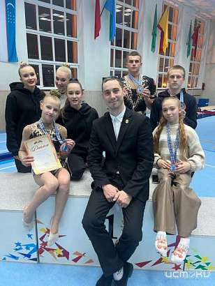 Орловские акробаты успешно выступили в Минске