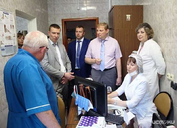 Минздрав проверил, как в Орле работает система электронной записи к врачу