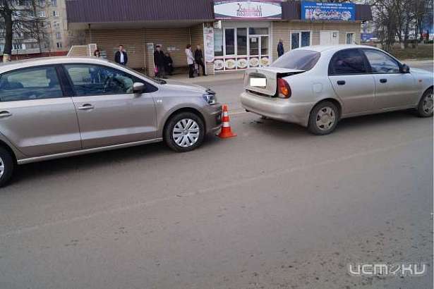 На Прокуровке столкнулись «Фольксваген» и «ЗАЗ Шанс»