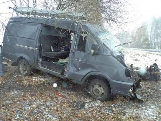 На Орловщине водитель «ГАЗели» угодил в кювет