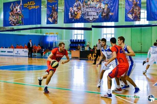 Баскетболисты МГАФКа размялись на орловских студентах