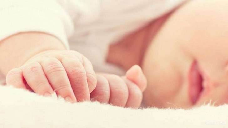 Каждый пятый орловский младенец родился вне брака