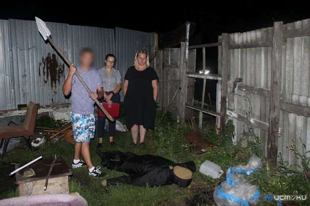 Двое орловчан, убивших приятеля лопатой, проведут ближайшие 14 лет своей жизни в тюрьме Двое орловчан, убивших приятеля лопатой, проведут ближайшие 14 лет своей жизни в тюрьме
