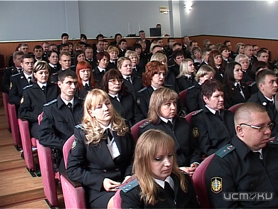 Новости за 90 секунд: на Щепной едва избежали трагедии, депутаты не дали добро на раскопки и семь миллионов на каждого пристава