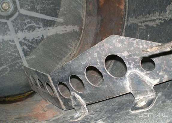 Рабочему, получившему травмы в бетономешалке, ампутировали ногу