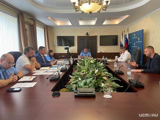 Прокурор Орловской области провел совещание по поводу Мценской ЦРБ  Прокурор Орловской области провел совещание по поводу Мценской ЦРБ