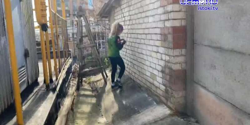 Сегодня территория центральной улицы города и окрестных домов стала местом проведения открытой тренировки орловских ориентировщиков.