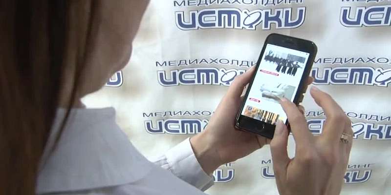 Провальная «мусорная» реформа, часовой бег в День России — сегодня в программе «Оперативный эфир»