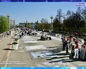 На Александровском (Ленинском) мосту установили первые вазоны