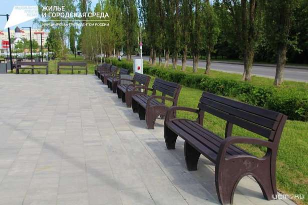 В Орле завершили благоустройство Аллеи Металлургов