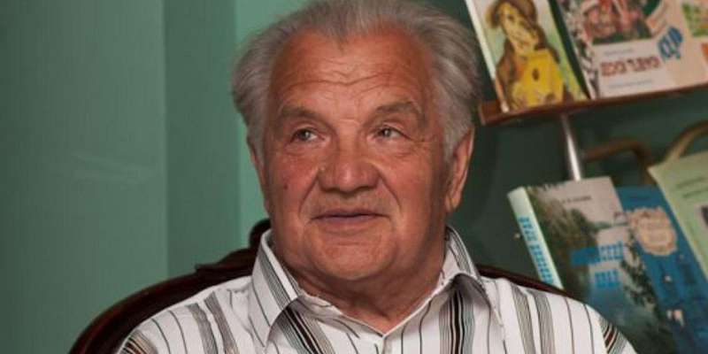 Сегодня празднует 90-летие Нестор земли Орловской