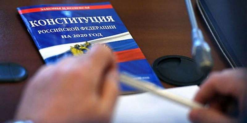 Одноразовые ручки и СИЗ: что ждет орловчан на голосовании по поправкам в Конституцию