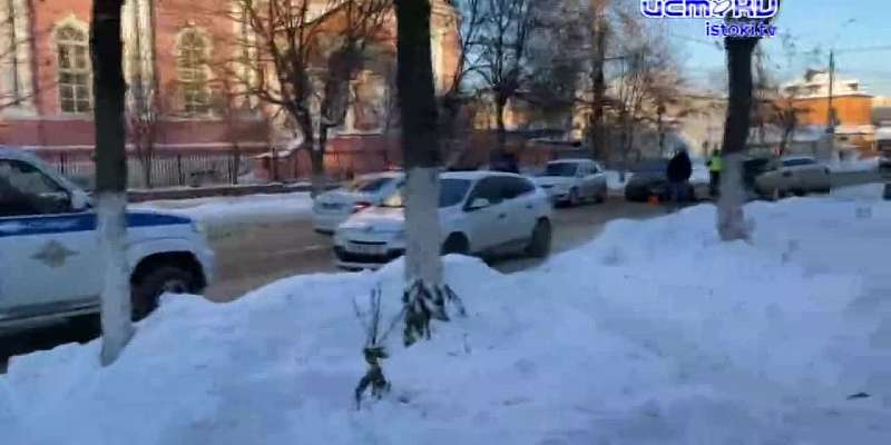 ВИДЕО: авария на улице Нормандия-Неман в Орле, есть пострадавшие