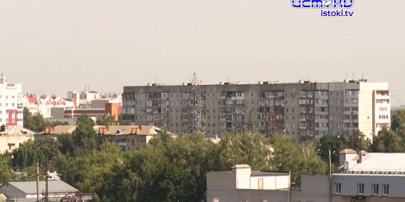 Этим летом в Орле новую кровлю получат четыре десятка многоквартирных домов