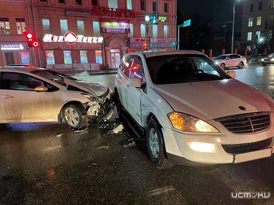 В Железнодорожном районе Орла произошла авария с пострадавшим