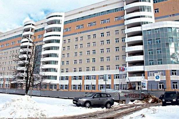 "Титаник" в мутных водах. Мнение экспертов, о намерении Клычкова завершить долгострой медцентра в обход конкурса