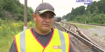 Алексей 4 года работает на станции, начав с простых обязанностей и выросший до должности начальника!