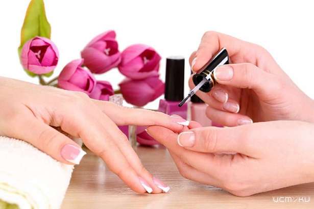 В Орле двое сотрудников салона красоты набрали на клиентов кредитов на 800 тысяч 