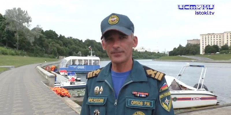 Лето, пляж, вода — для многих это про отдых и радость. Но для спасателей купальный сезон — время особой тревоги