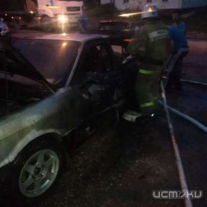 В Болхове на полном ходу загорелся «Ауди»
