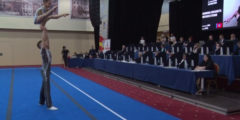 Орёл принял первенство России по спортивной акробатике