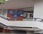 "Разгильдяйство или саботаж?". На здании администрации Заводского района Орла висит перевернутый флаг России