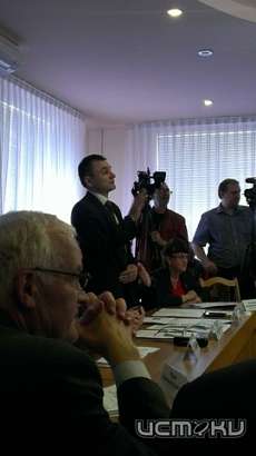 Игорь Федоров мэру: "5 лимонов взяли?" 