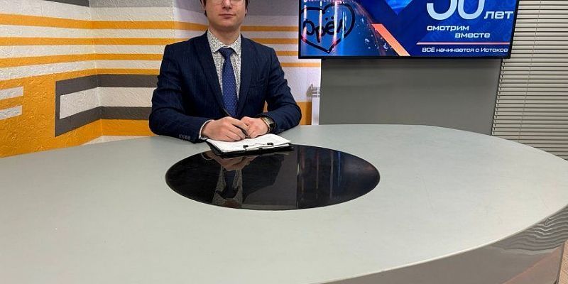 Центр Орла украсили, а про остальное забыли. Обсудим это в «Оперативном эфире»