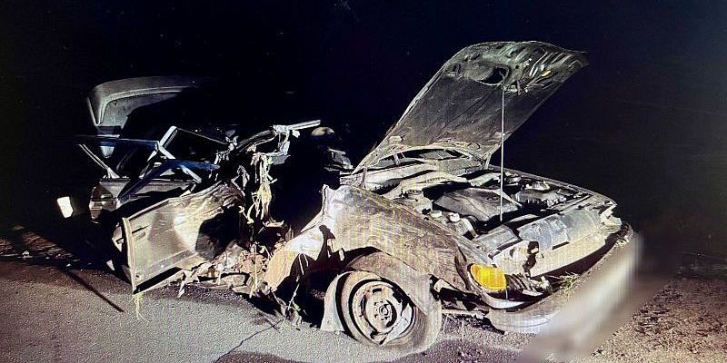авария со смертельным исходом В Орловской области легковушка протаранила дерево. Погибла женщина