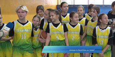 "Истоки" поздравляют целыми командами!