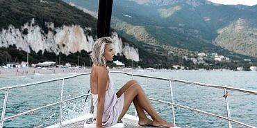 Что посмотреть в Сочи с моря: самые красивые маршруты яхтенных прогулок