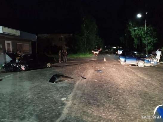 Нарушил ПДД — спровоцировал ДТП: в Орловской области столкнулись две «десятки» Нарушил ПДД — спровоцировал ДТП: в Орловской области столкнулись две «десятки»