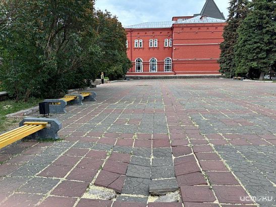 Сквер Маяковского в Орле планируют отремонтировать в следующем году Сквер Маяковского в Орле планируют отремонтировать в следующем году